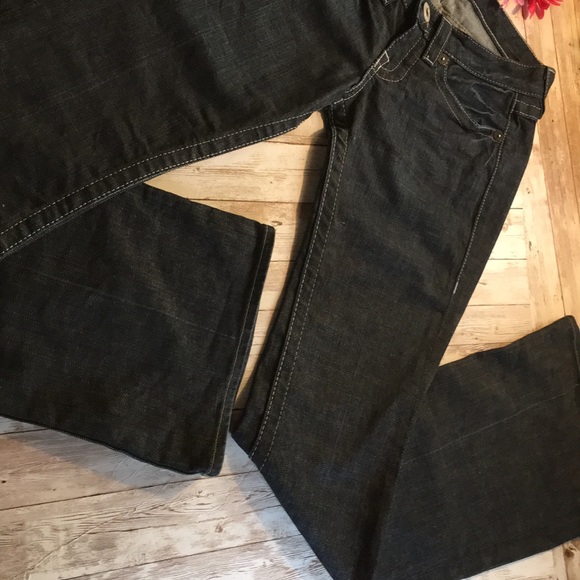 Bebe jeans dark wash size 27. in good condition - Picture 5 of 13